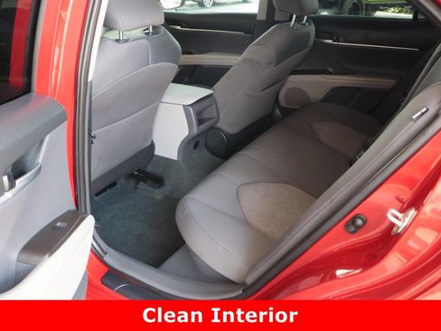 Used 2023 Toyota Camry LE image 23