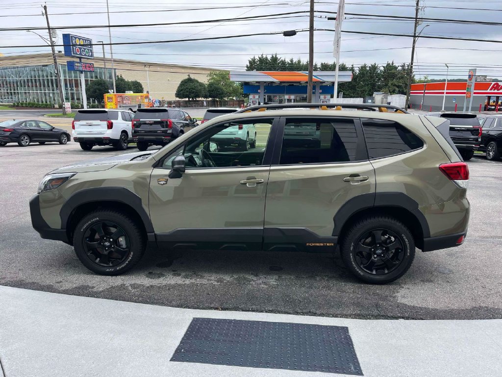 Used 2024 Subaru Forester Wilderness AWD/4WD image 6