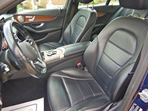 Used 2019 Mercedes-Benz C 300 4MATIC Sedan image 12