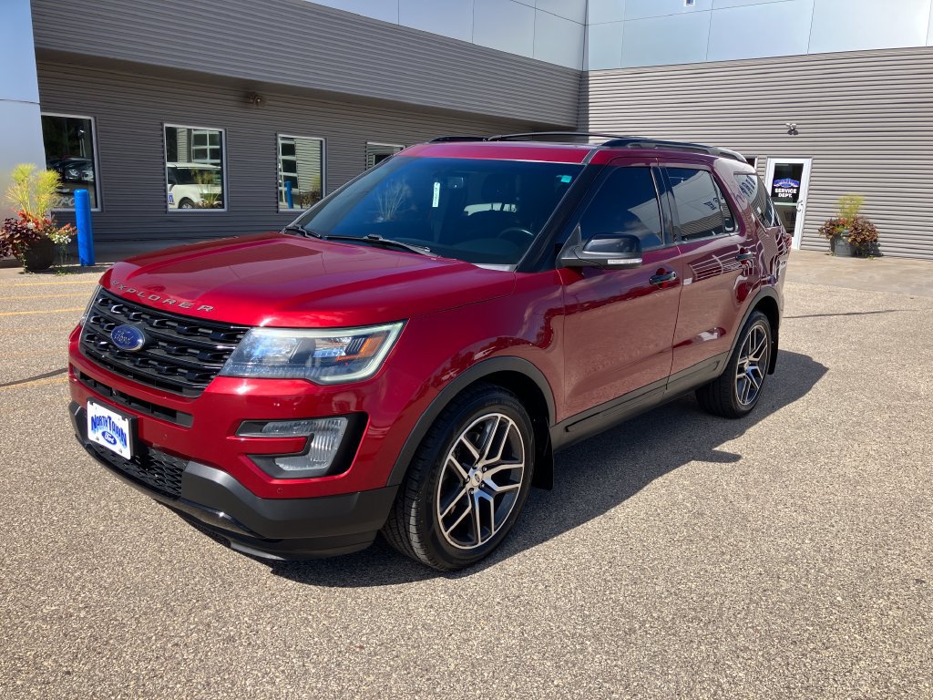 Used 2017 Ford Explorer Sport w/ Equipment Group 401A AWD/4WD image 3