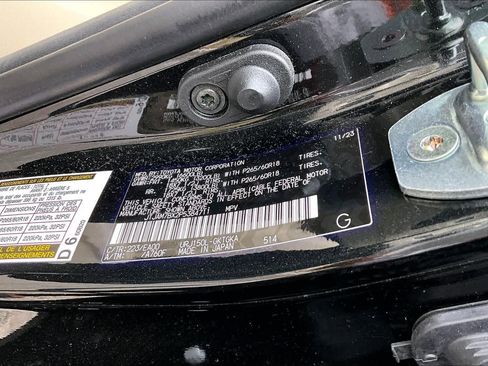 Used 2023 Lexus GX 460 Premium w/ Premium Package image 35