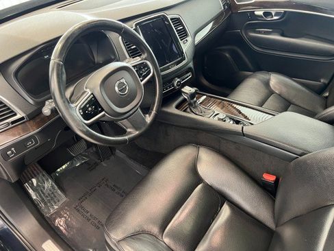 Used 2017 Volvo XC90 T6 Momentum w/ Vision Package AWD/4WD image 11