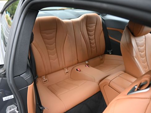 Used 2023 BMW M850i xDrive Coupe image 24