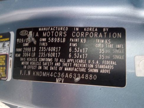 Used 2010 Kia Sedona EX w/ Luxury Pkg FWD image 18