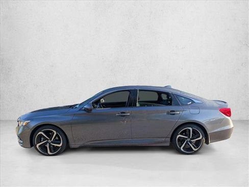 Used 2018 Honda Accord Sport image 6