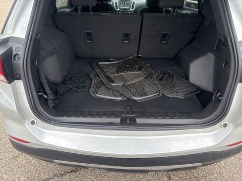 Used 2022 Chevrolet Equinox LT image 5