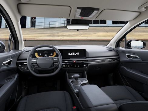 New 2026 Kia Sportage LX w/ LX Convenience Package FWD image 16