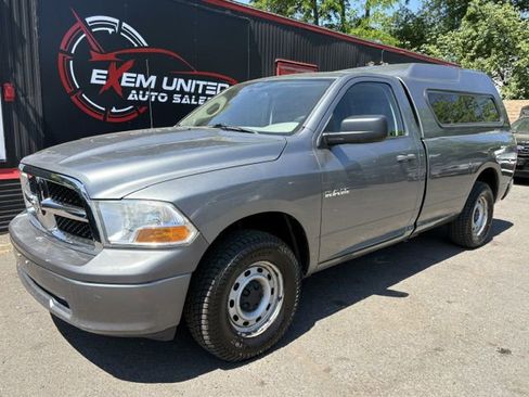 Used 2009 Dodge Ram 1500 Truck ST w/ ST Popular Equipment Group AWD/4WD image 2