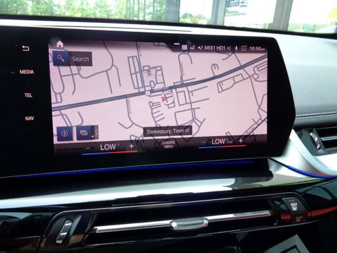 Used 2023 BMW X1 xDrive28i w/ M Sport Package image 12