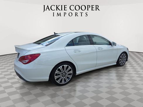 Used 2018 Mercedes-Benz CLA 250 image 5