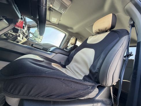 Used 2018 Ford F150 XLT w/ Equipment Group 302A Luxury image 26