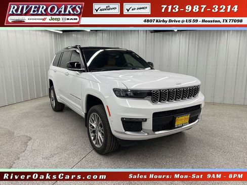 Used 2025 Jeep Grand Cherokee L Summit w/ MOPAR Finishing Package AWD/4WD image 1
