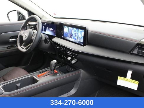 New 2026 Nissan Kicks SR w/ SR Premium Package image 21