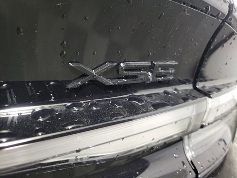 New 2026 Toyota Prius Plug-In Hybrid image 6