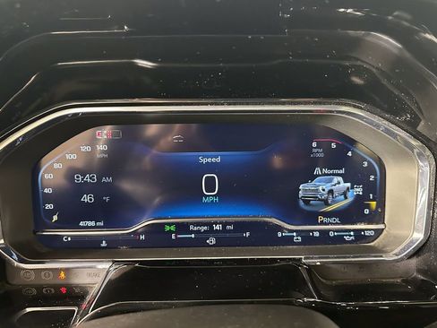 Used 2024 Chevrolet Silverado 3500 High Country w/ High Country Premium Package image 10