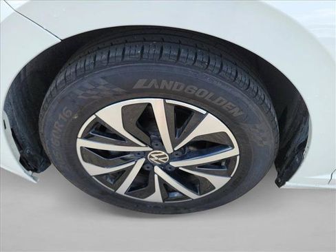 Used 2024 Volkswagen Jetta S FWD image 9