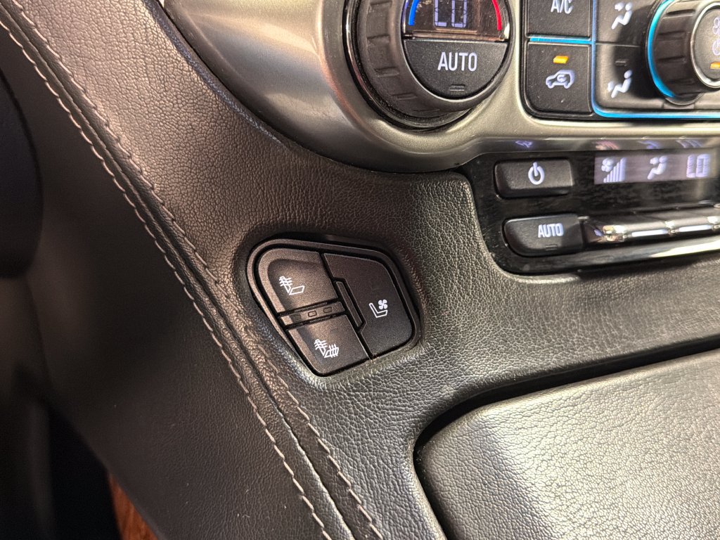 Used 2018 Chevrolet Tahoe Premier RWD image 41