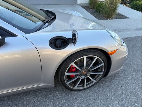 Used 2013 Porsche 911 Carrera S RWD image 46