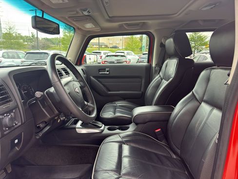 Used 2009 HUMMER H3 Alpha AWD/4WD image 9