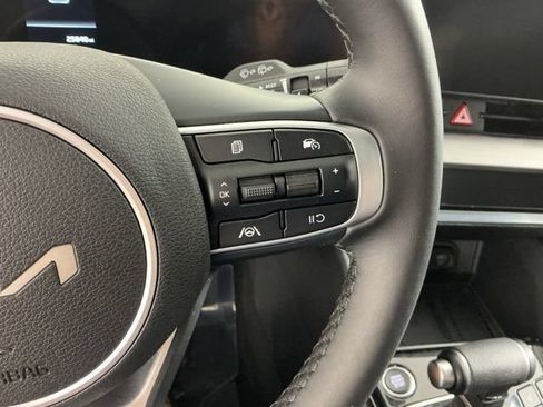 Used 2023 Kia Sportage EX AWD/4WD image 27
