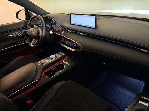 Used 2022 Genesis GV70 3.5T Sport w/ Sport Prestige Package image 33