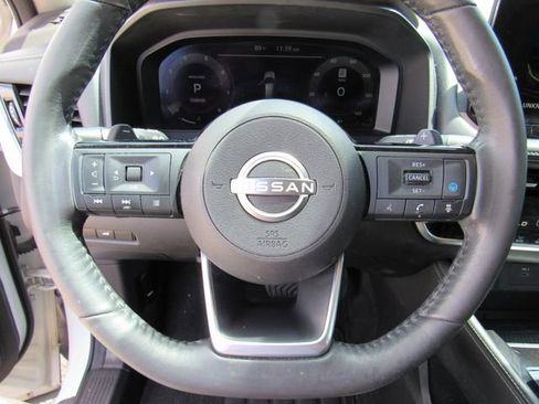 Used 2022 Nissan Rogue Platinum w/ Head-Up Display Package FWD image 30