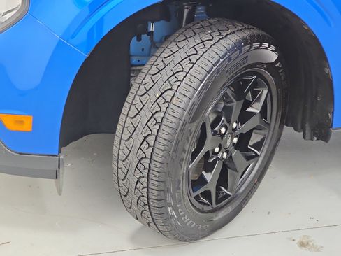 Used 2025 Ford Maverick XLT w/ XLT Luxury Package image 32