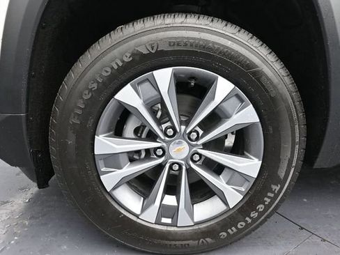 New 2026 Chevrolet Equinox LT w/ Convenience Package II FWD image 22