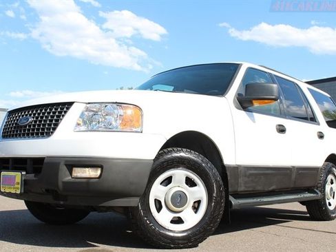 Used 2006 Ford Expedition XLT AWD/4WD image 1