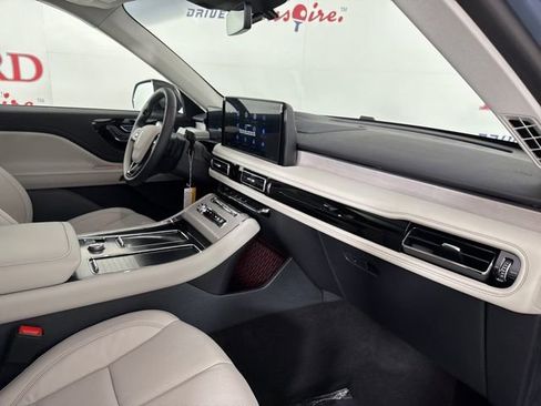 New 2025 Lincoln Aviator Reserve w/ Jet Appearance Package image 20