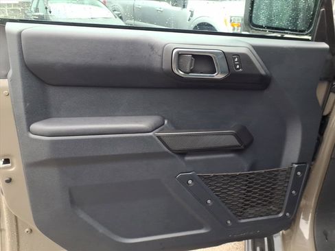 Certified 2025 Ford Bronco Outer Banks image 8