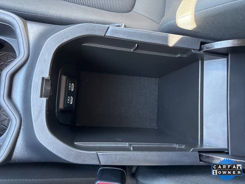 Used 2024 Toyota RAV4 LE image 26