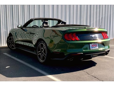 Used 2023 Ford Mustang Premium RWD image 7