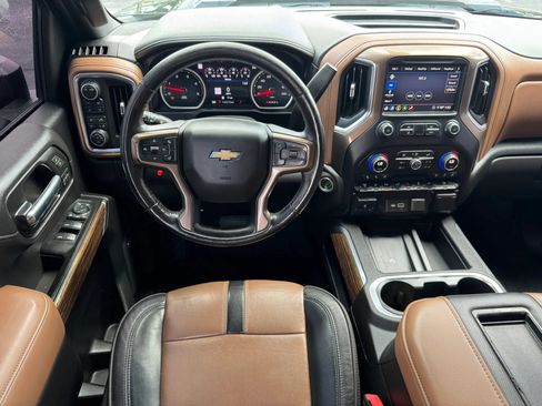 Used 2020 Chevrolet Silverado 3500 High Country AWD/4WD image 23