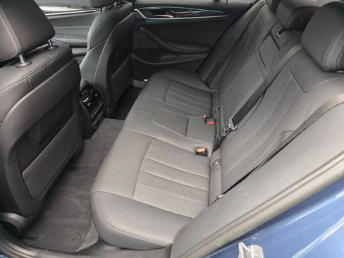Used 2023 BMW 530i w/ M Sport Package RWD image 14