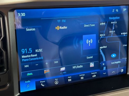 Used 2022 Ford Bronco Wildtrak AWD/4WD image 17