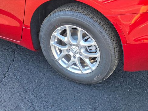 New 2026 Chrysler Pacifica Select image 18