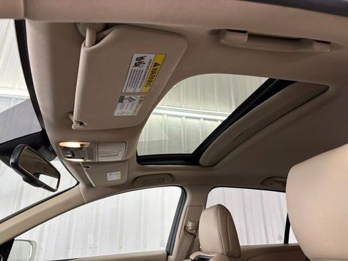 Used 2018 Acura RDX AWD w/ Advance Package image 9