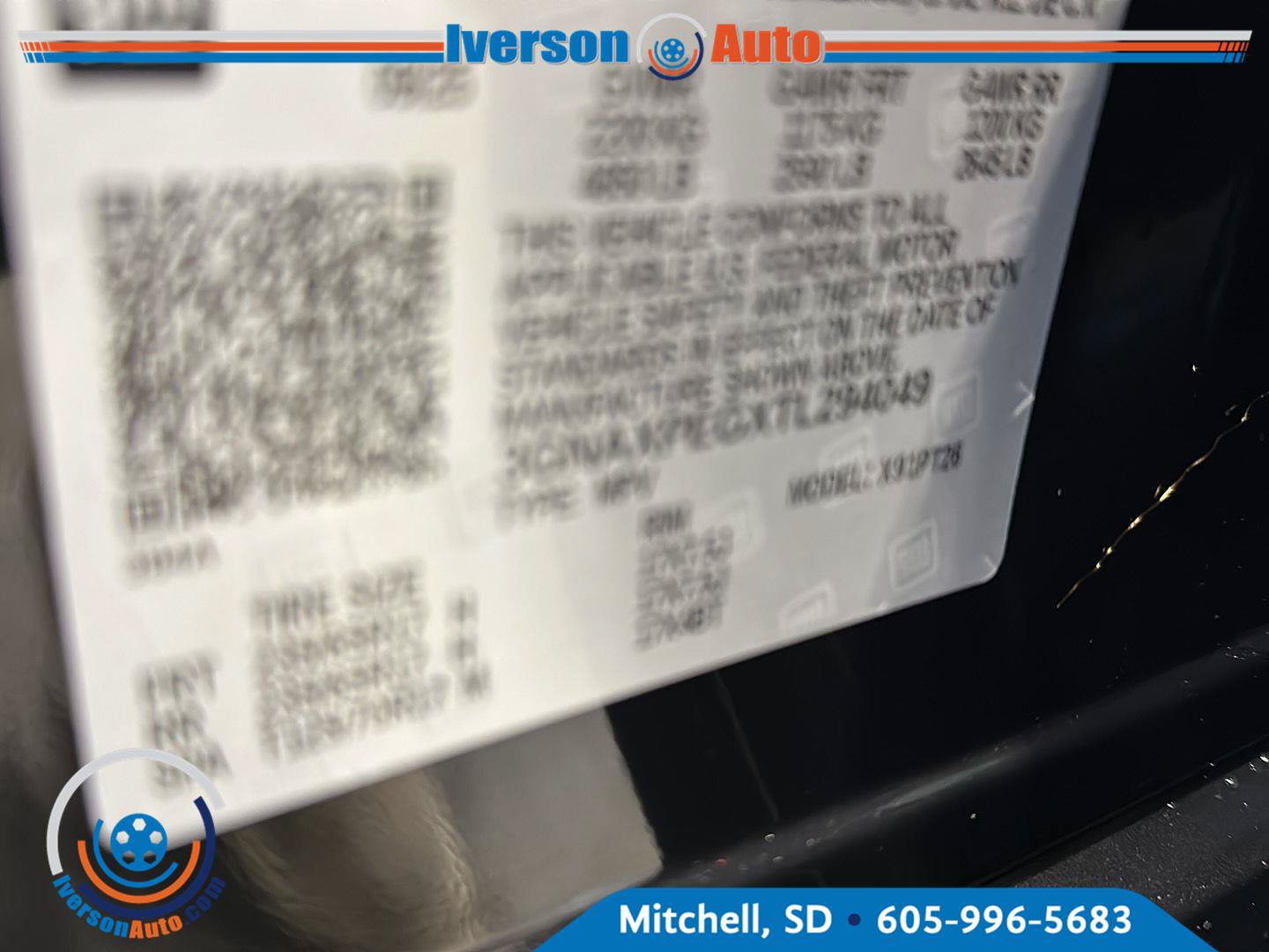 Used 2026 Chevrolet Equinox LT AWD/4WD image 12