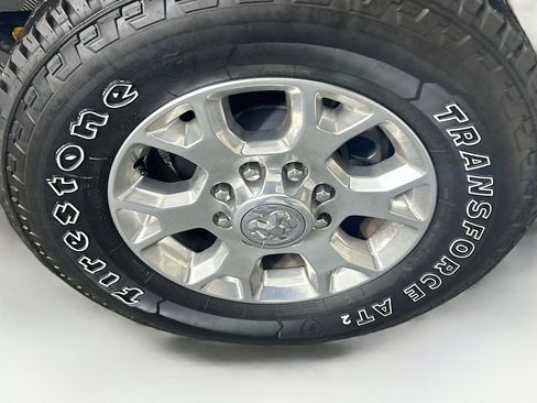 Used 2024 RAM 2500 Laramie image 11