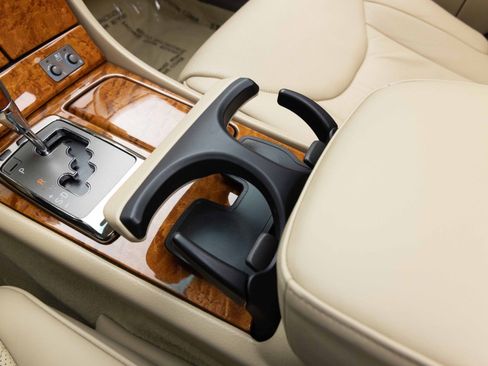 Used 2005 Lexus LS 430 RWD image 38