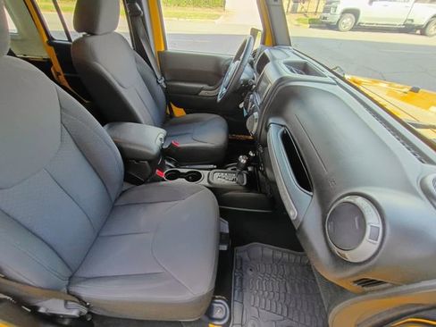 Used 2015 Jeep Wrangler Unlimited Sport w/ Quick Order Package 24S image 50