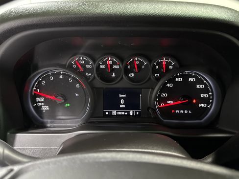 Certified 2022 Chevrolet Silverado 1500 Custom image 22