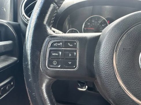 Used 2012 Jeep Wrangler Unlimited Sahara w/ Connectivity Group AWD/4WD image 20