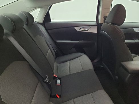 Used 2024 Kia Forte LXS image 19