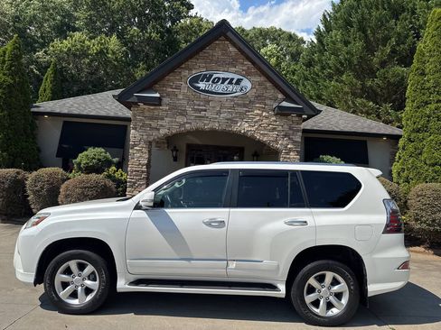 Used 2014 Lexus GX 460 AWD/4WD image 1
