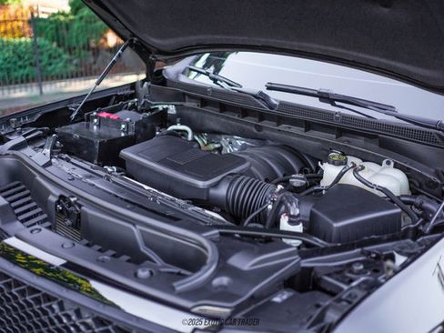 Used 2023 Cadillac Escalade ESV Sport Platinum image 18