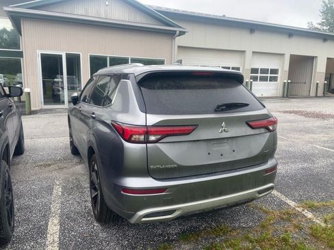 Used 2022 Mitsubishi Outlander SEL FWD image 4