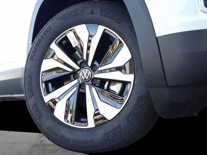 New 2026 Volkswagen Atlas SE