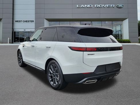 New 2026 Land Rover Range Rover Sport SE AWD/4WD image 3